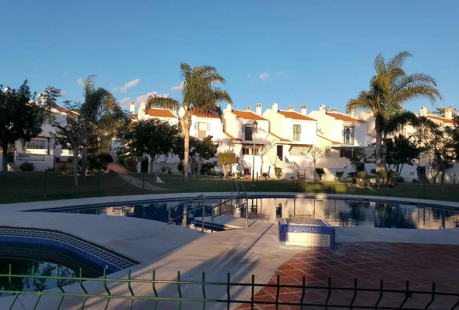 Chalet Adosado Con Piscina Caleta De Velez Spain