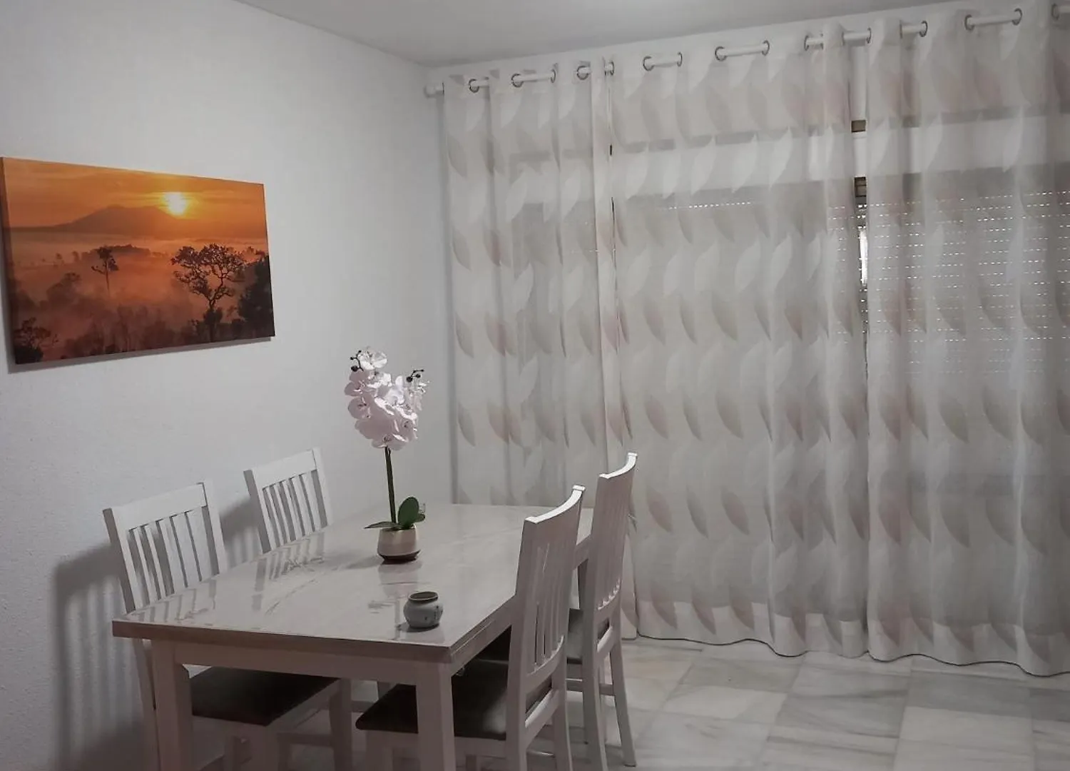Chalet Adosado Con Piscina Caleta De Velez