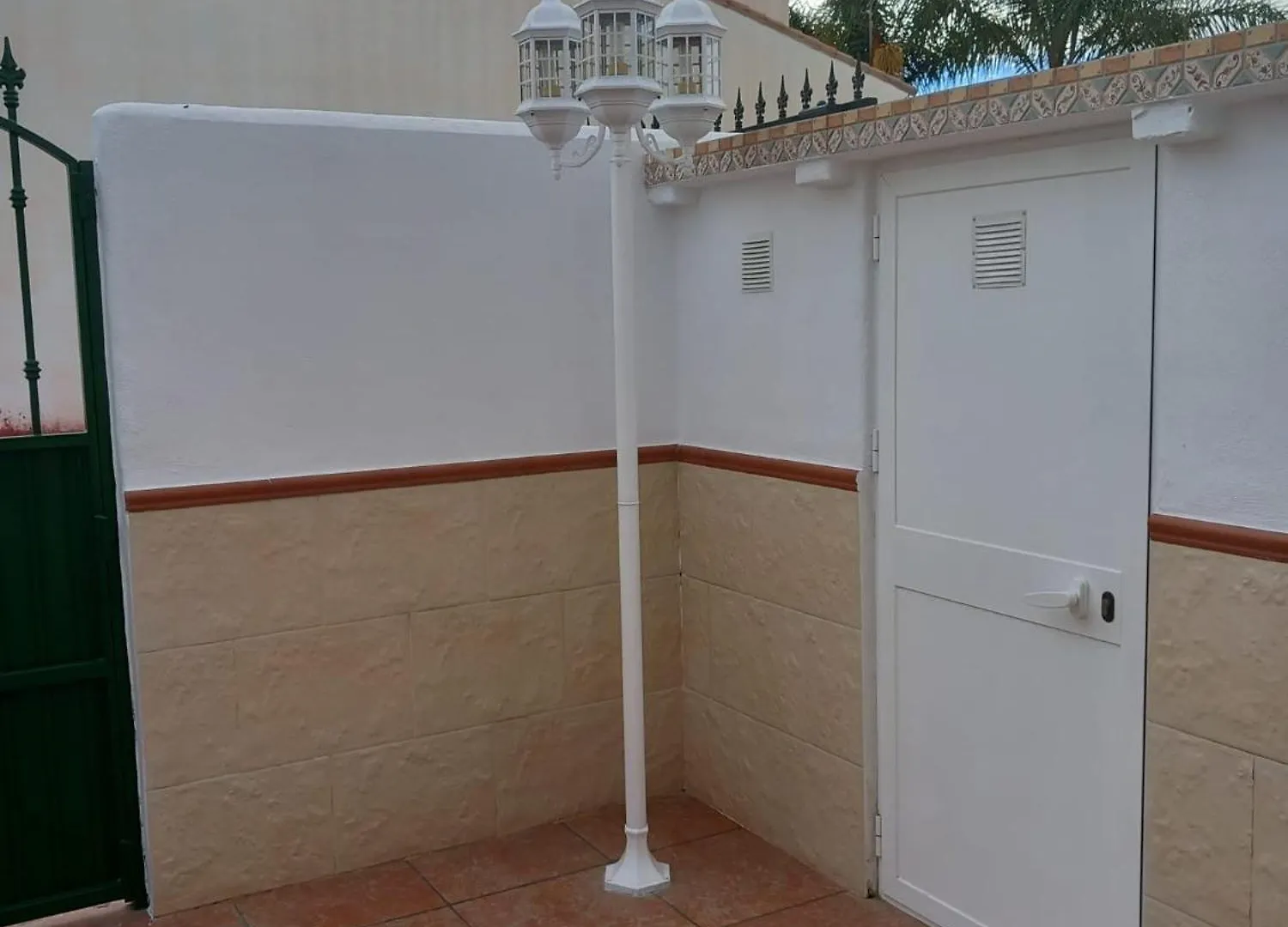 Apartment Chalet Adosado Con Piscina Caleta De Velez